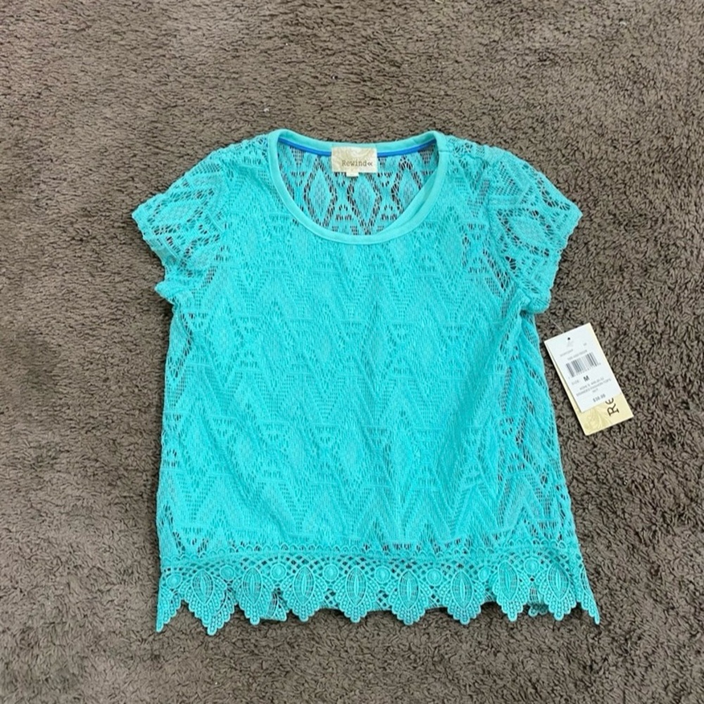 Girls Rewind Top size medium 8/10 NWT